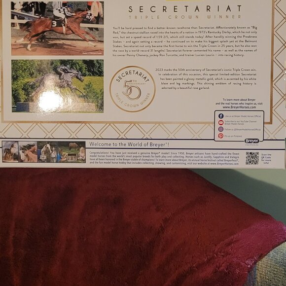 BREYER SECRETARIAT 5OTH ANNIVERSARY MODEL NIB - Picture 2 of 4